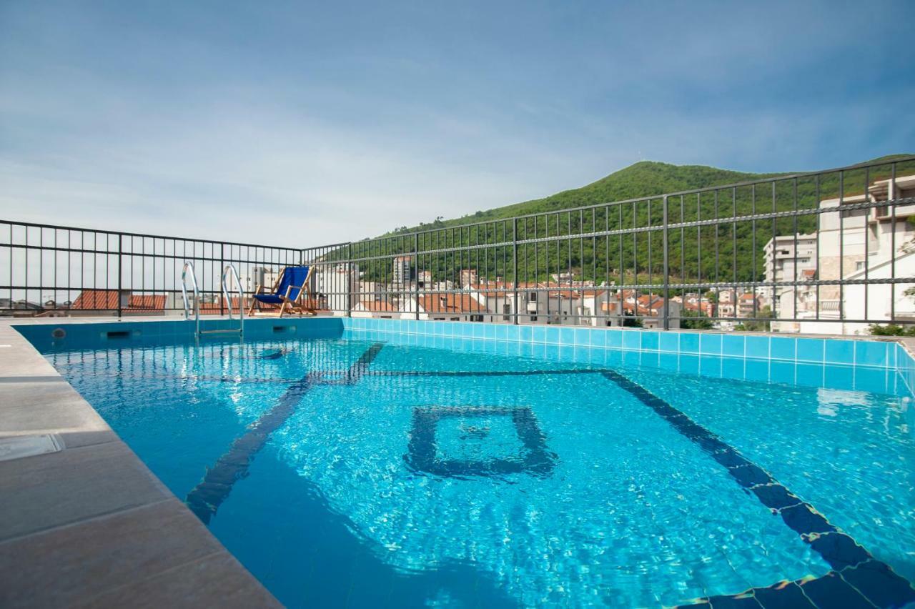 Hotel Twelve By Aycon Budva Exterior foto