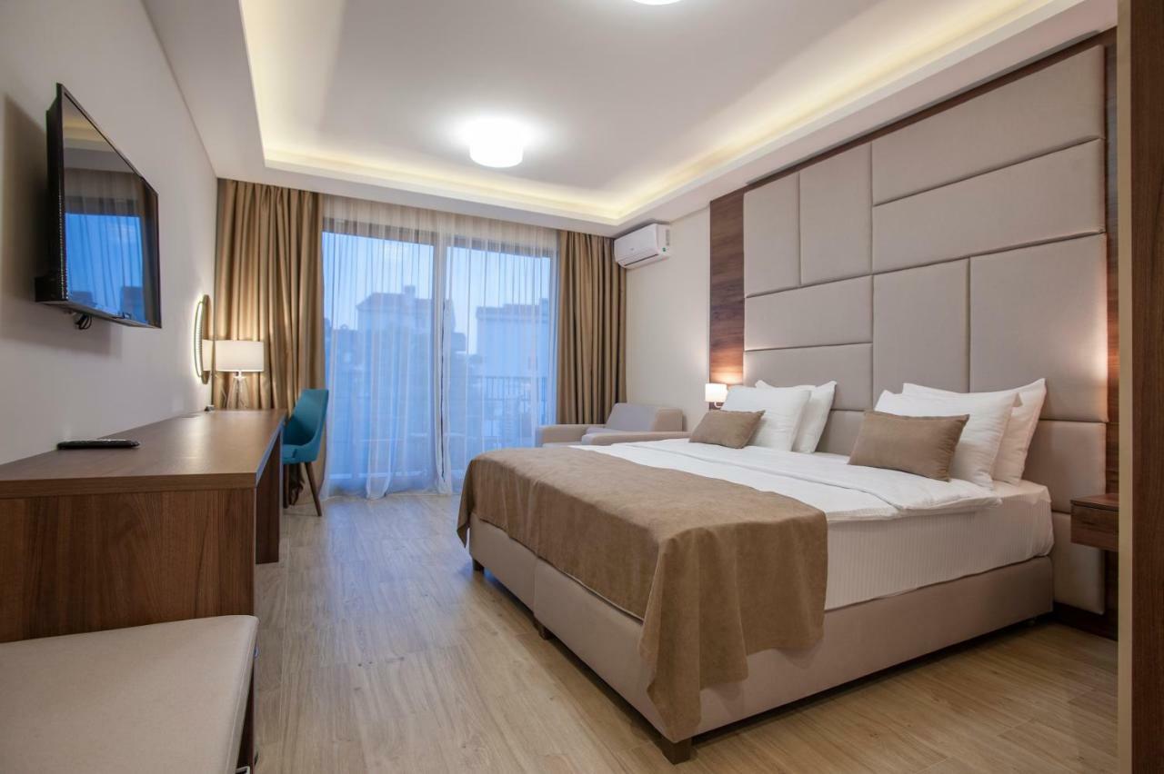 Hotel Twelve By Aycon Budva Exterior foto